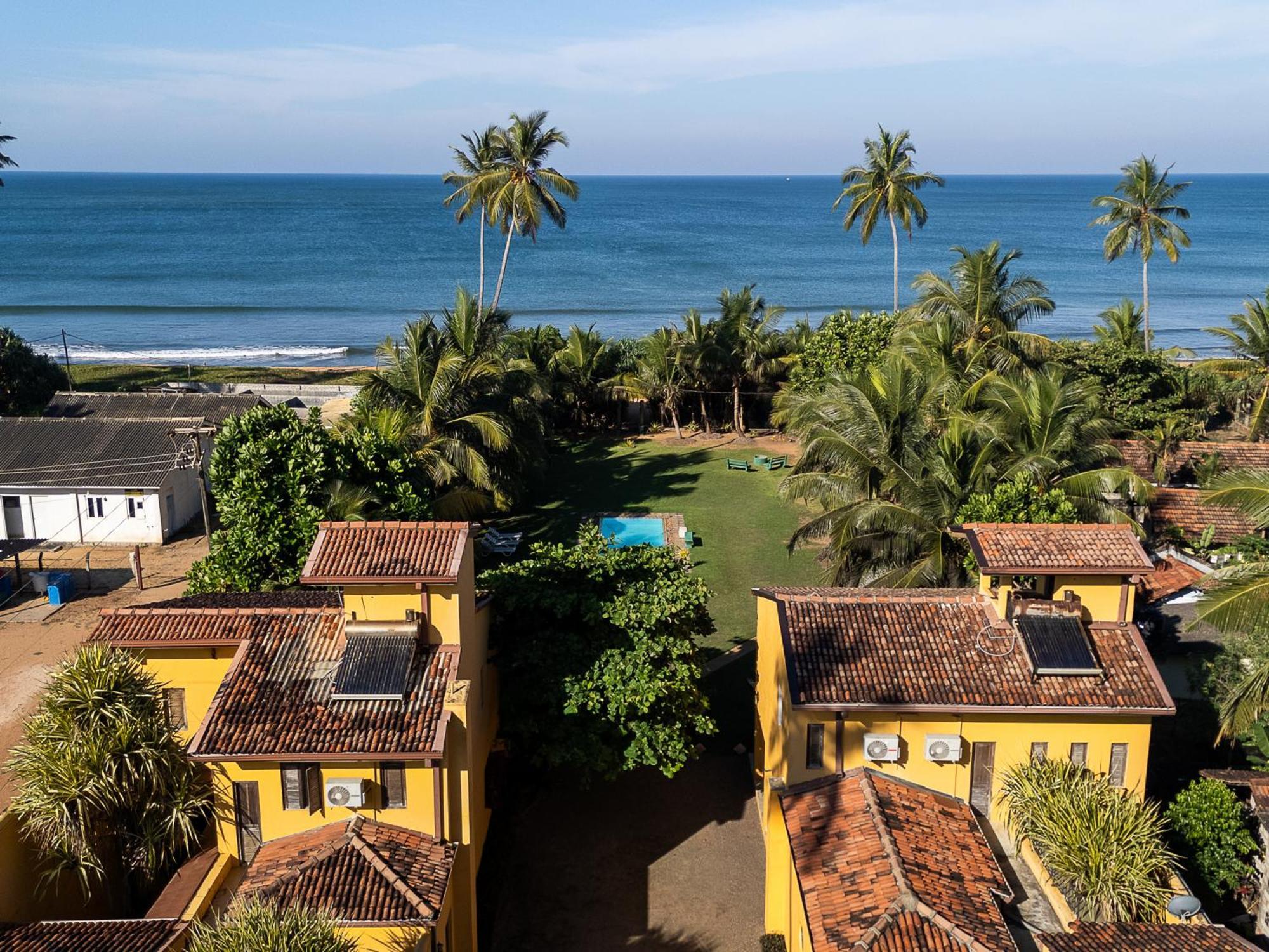 Villa - Beach Front